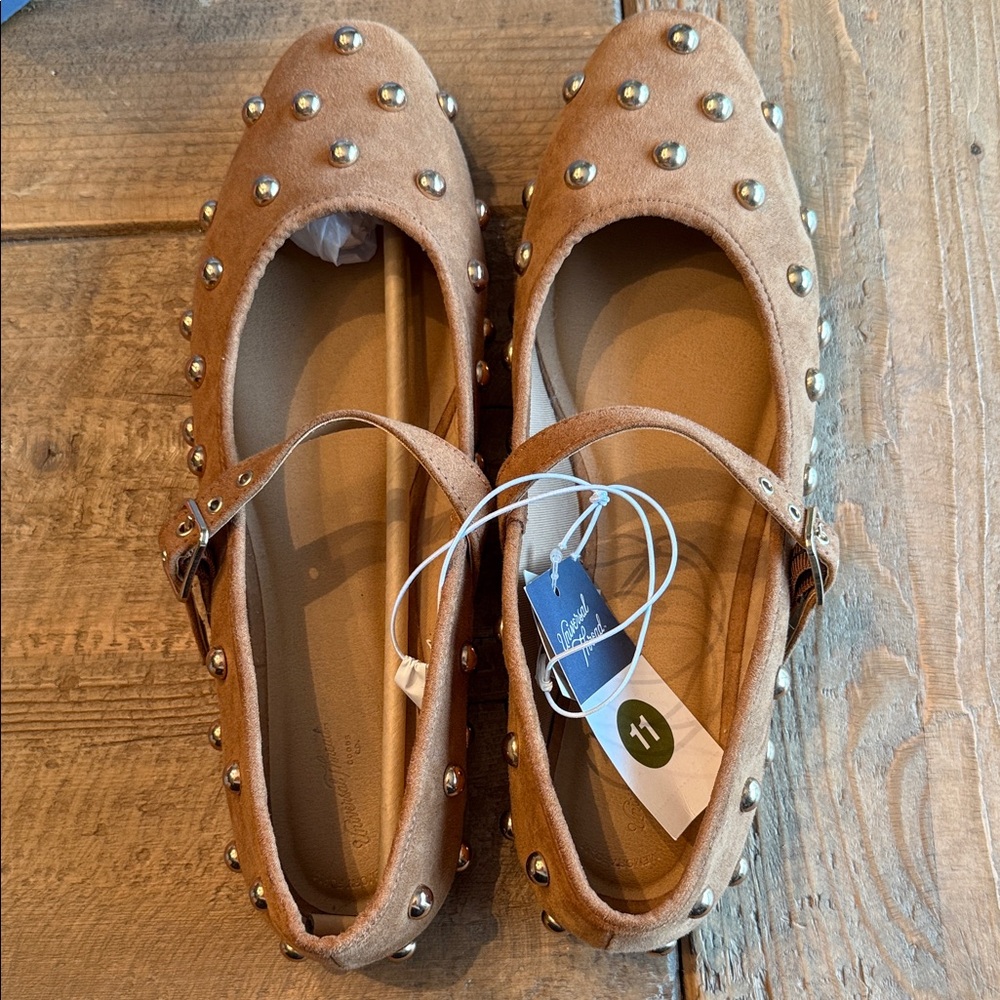 Universal Thread Brown Studded Flats
